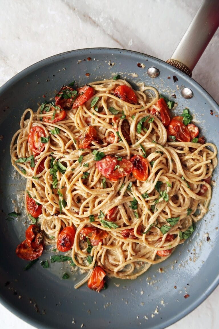 Black Pepper & Parmesan Spaghetti with Garlic Roasted Tomatoes - Yay ...