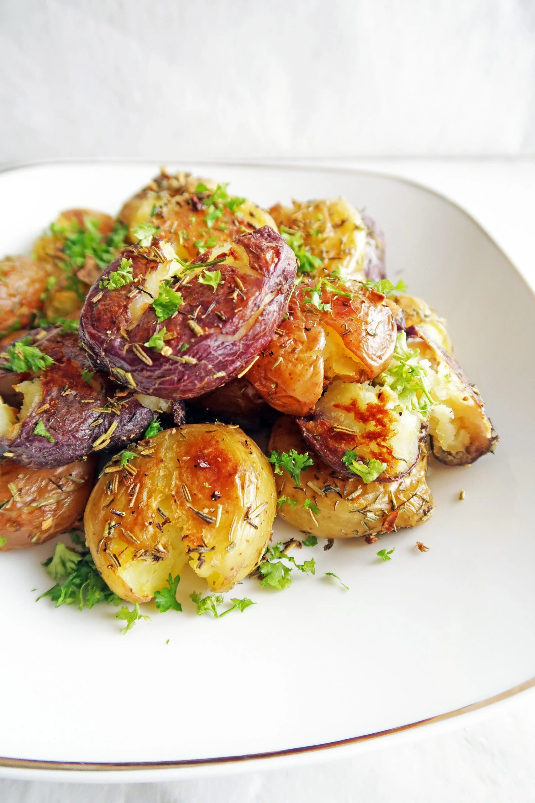 Garlic Smashed Potatoes Recipe - How To Make Garlic Smashed Potatoes