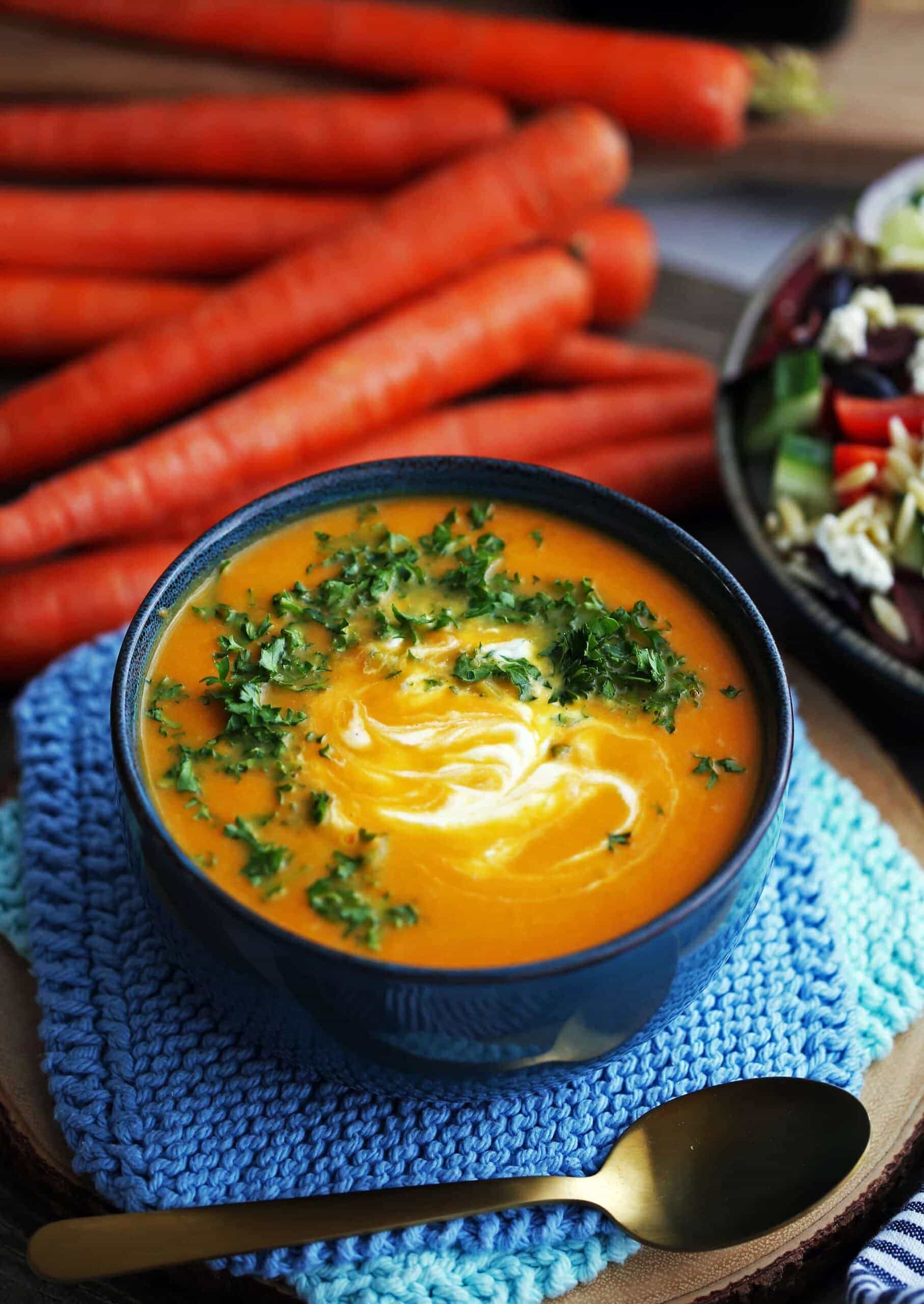 https://www.yayforfood.com/wp-content/uploads/vegan-carrot-orange-ginger-soup-featured-scaled.jpg